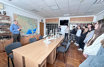 Науково-практичний семінар і тематична екскурсія для Державного податкового університету